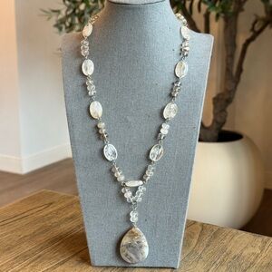Chic Silver and Clear Beaded Necklace with Stone Pendant